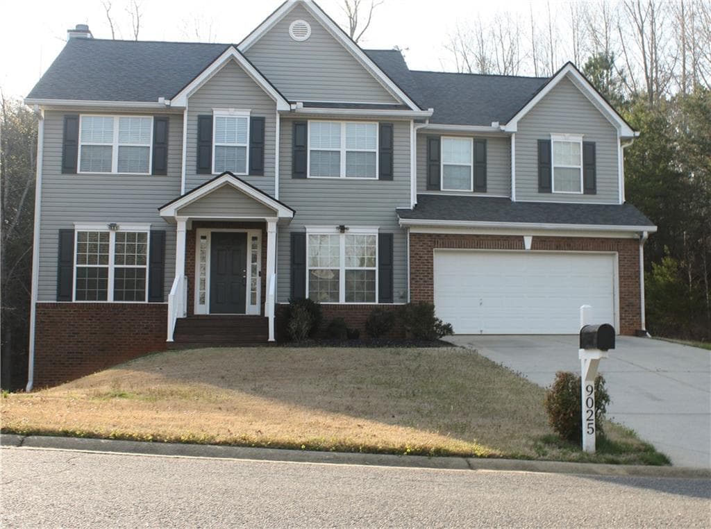 4 bedroom, 3 bathroom single family residence sold at 9025 Montclair Hills Drive, Cumming, GA 30028