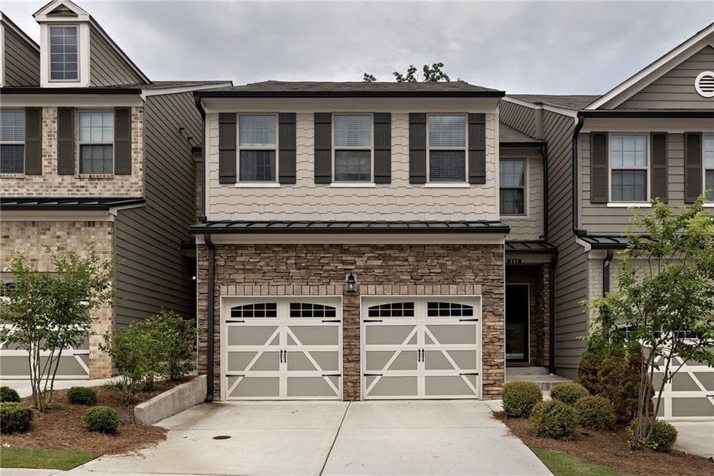 4 bedroom, 4 bathroom townhouse sold at 257 Stone Park Drive, Woodstock, GA 30188
