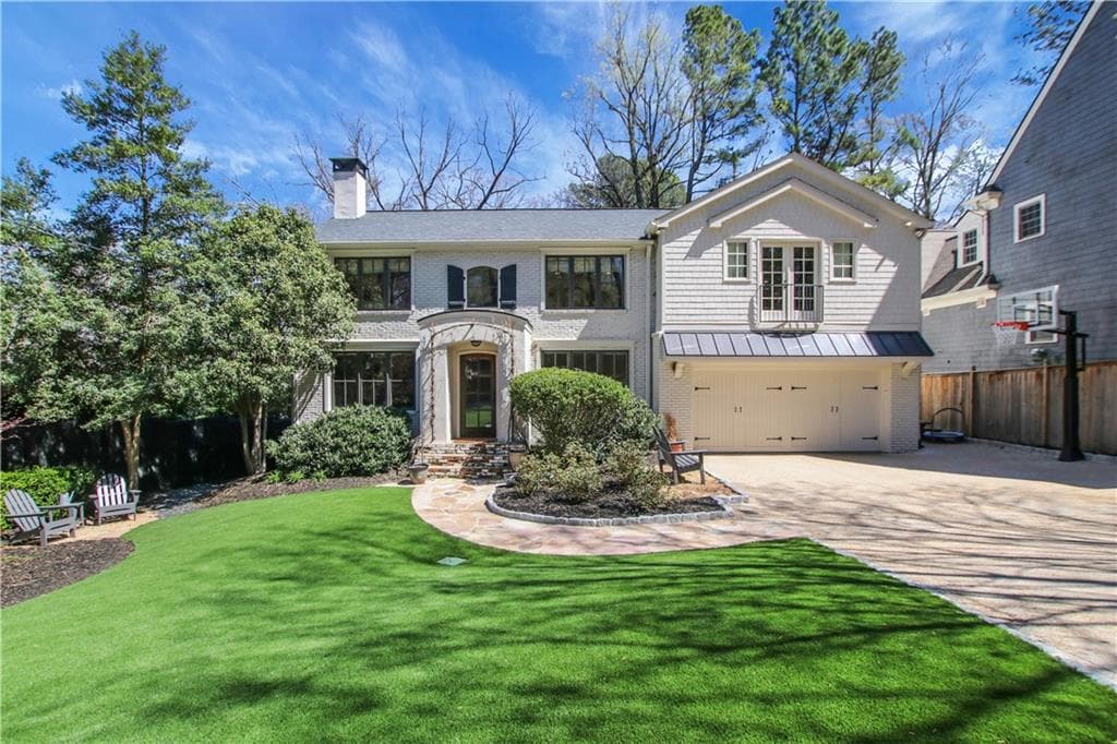 5 bedroom, 4 bathroom single family residence sold at 11 Collier Lane, Atlanta, GA 30305