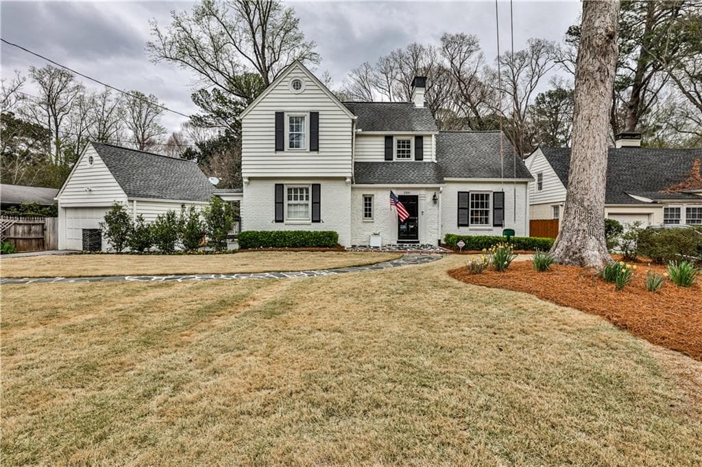 4 bedroom, 3 bathroom single family residence sold at 2885 Alpine Road, Atlanta, GA 30305