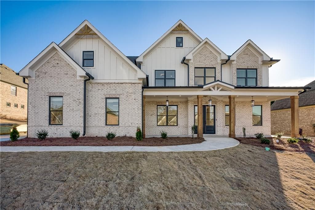 5 bedroom, 5 bathroom, 5,572 sq ft single family residence sold at 4281 Sierra Creek Court, Hoschton, GA 30548