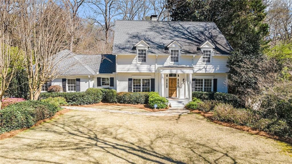 5 bedroom, 5 bathroom single family residence sold at 3391 Pinestream Road, Atlanta, GA 30327