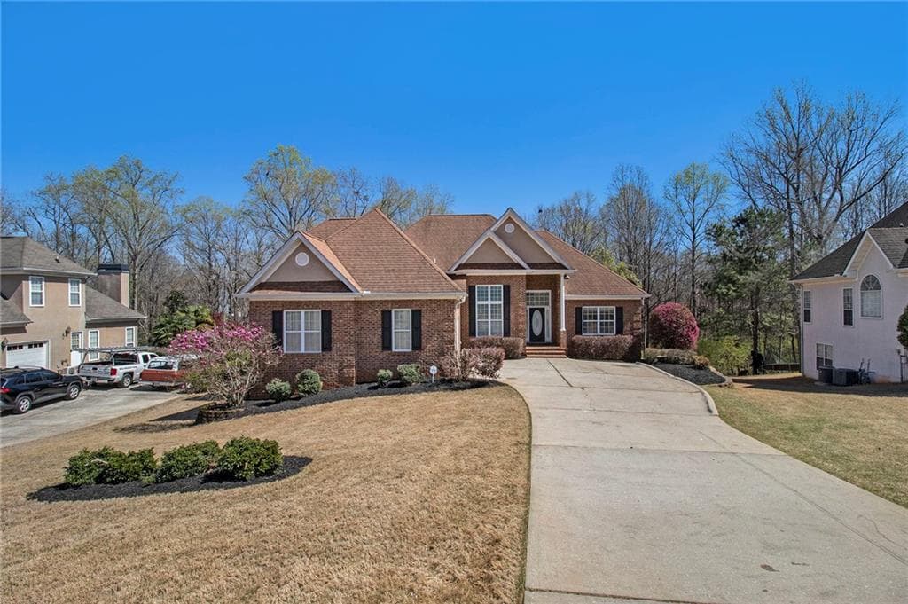 4 bedroom, 4 bathroom single family residence sold at 160 Glenmore Lane, Mcdonough, GA 30253