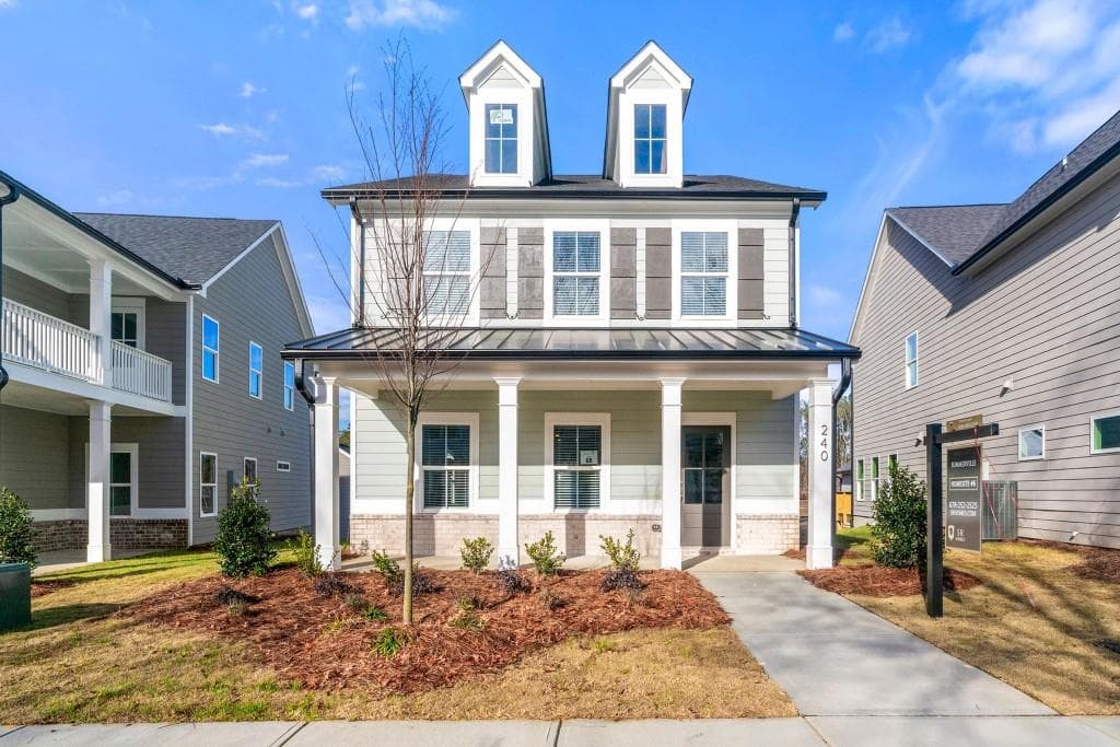 3 bedroom, 3 bathroom single family residence sold at 240 Westpark Drive, Athens, GA 30606