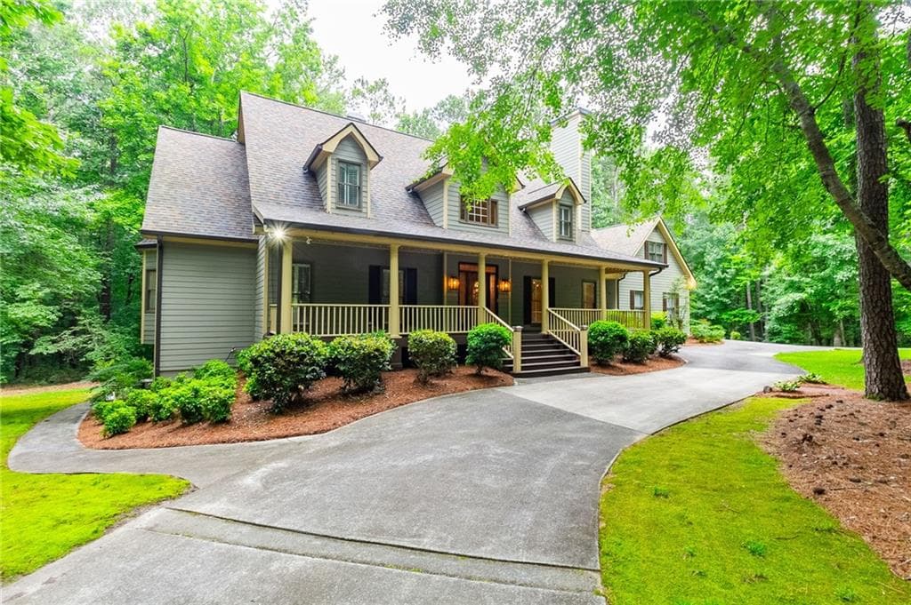 4 bedroom, 6 bathroom single family residence sold at 1521 Mcconnell Road, Grayson, GA 30017