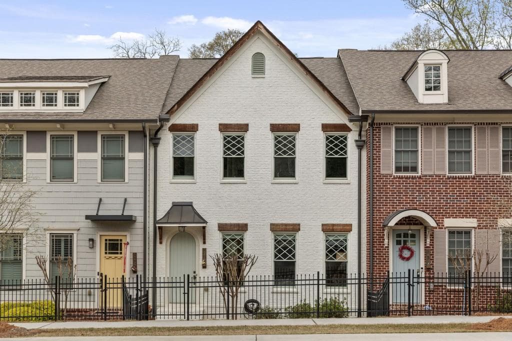 4 bedroom, 4 bathroom townhouse sold at 1228 Church Street, Decatur, GA 30030