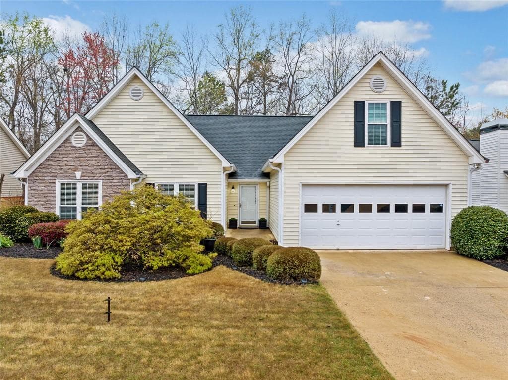 4 bedroom, 2 bathroom, 1,956 sq ft single family residence sold at 455 Ellesmere Way, Buford, GA 30518