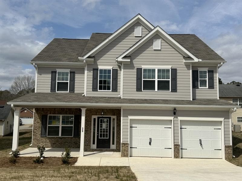 4 bedroom, 3 bathroom single family residence sold at 520 Grand Magnolia Street, Jackson, GA 30233