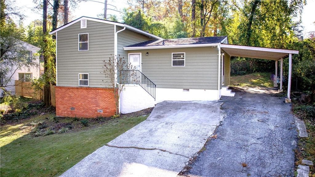 4 bedroom, 2 bathroom single family residence sold at 2020 KENWOOD Place, Smyrna, GA 30082
