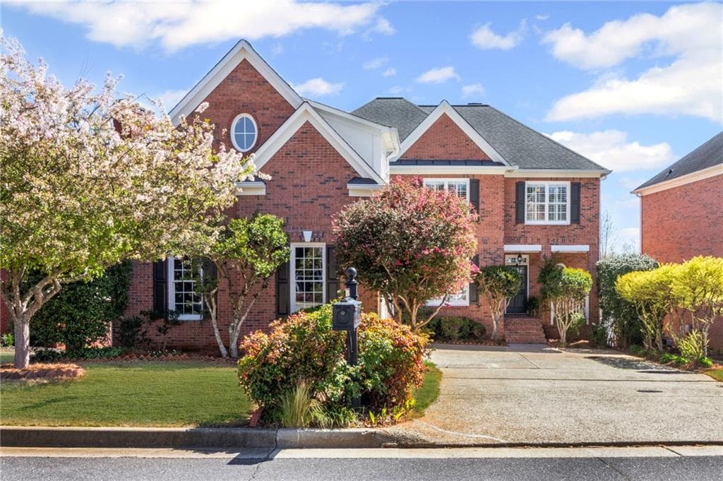 6 bedroom, 4 bathroom, 4,327 sq ft single family residence sold at 12942 Waterside Drive, Alpharetta, GA 30004