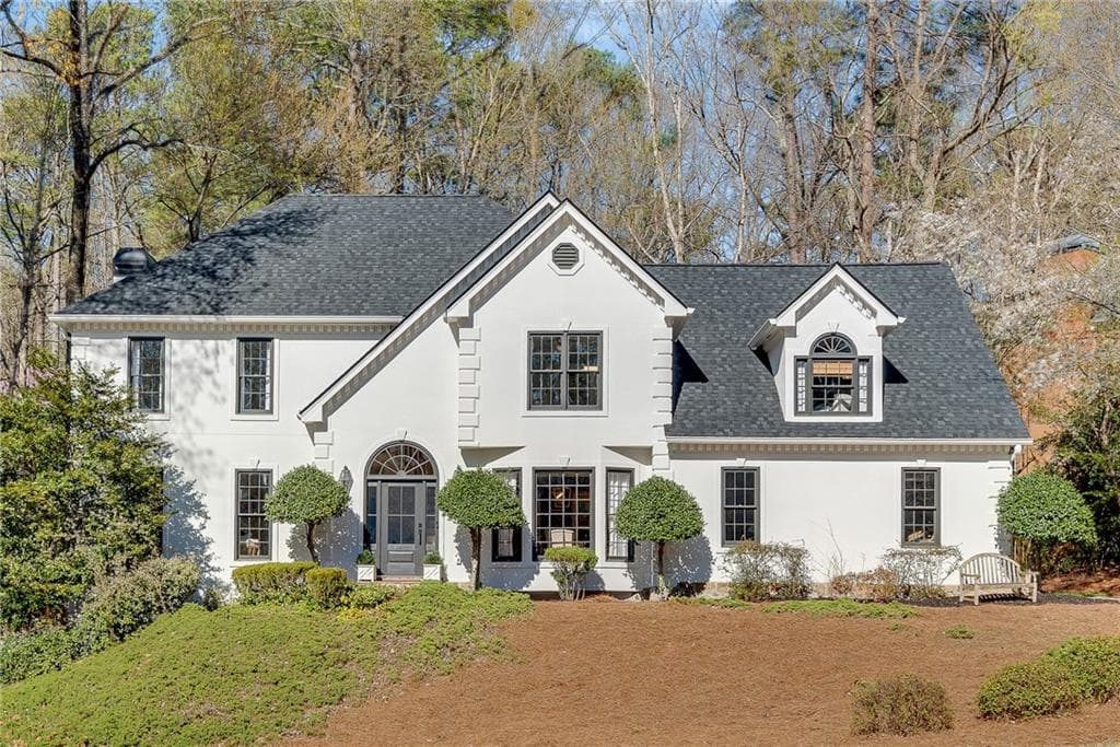 5 bedroom, 5 bathroom single family residence sold at 8505 HAVEN WOOD Trail, Roswell, GA 30076