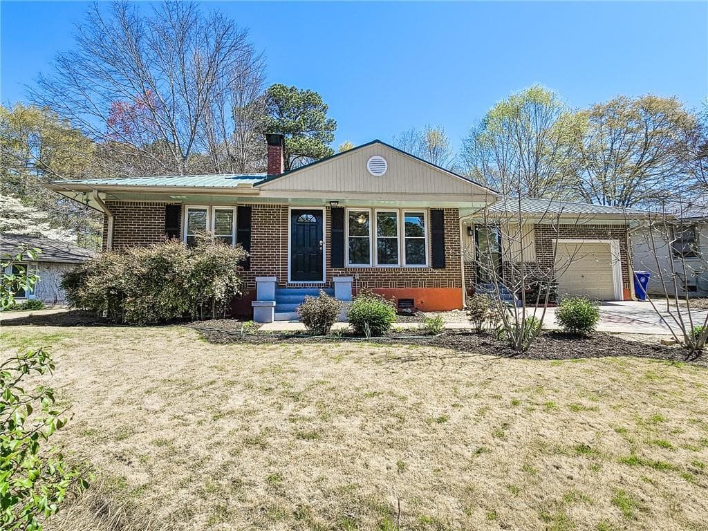 3 bedroom, 1 bathroom single family residence sold at 4006 Brown Road, Tucker, GA 30084