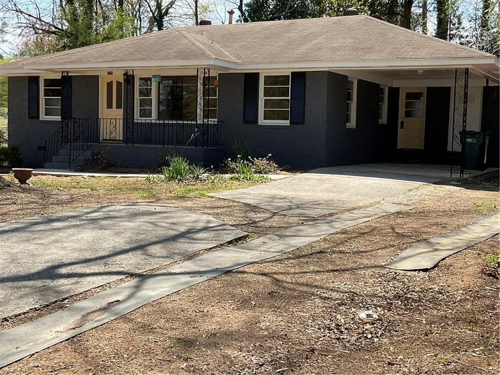 3 bedroom, 2 bathroom single family residence sold at 1271 Sanders Drive, Lake City, GA 30260