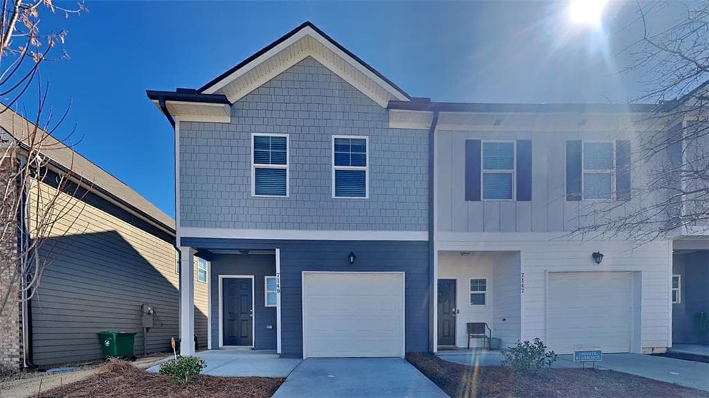 3 bedroom, 3 bathroom, 1,512 sq ft townhouse sold at 7149 GLADSTONE Circle, Stonecrest, GA 30038