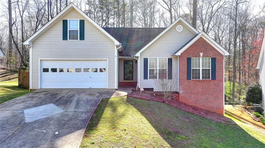 5 bedroom, 3 bathroom single family residence sold at 4960 MARKIM FOREST Lane, Sugar Hill, GA 30518