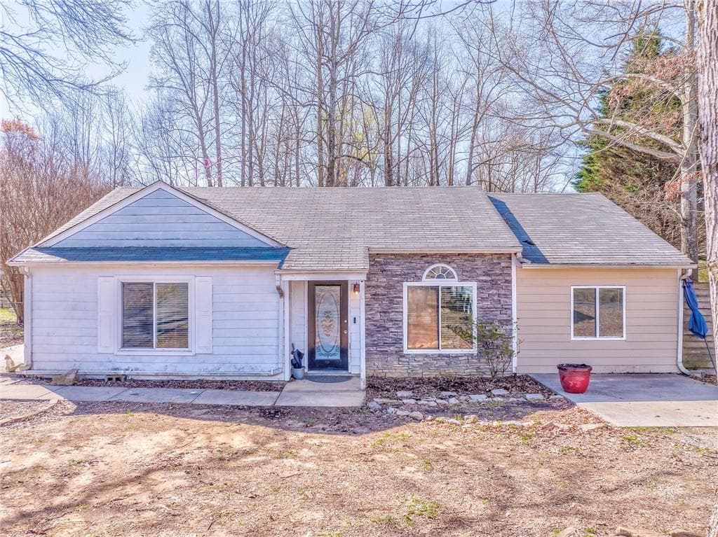2 bedroom, 2 bathroom single family residence sold at 90 Greyland Farm Road, Crandall, GA 30711