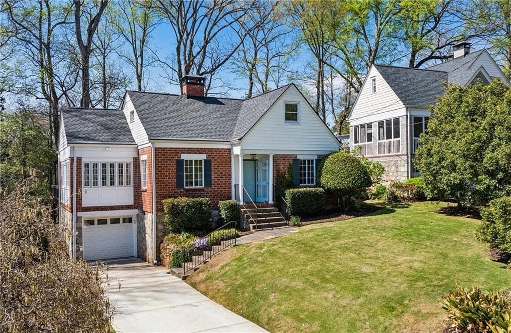 3 bedroom, 2 bathroom single family residence sold at 532 Princeton Way, Atlanta, GA 30307