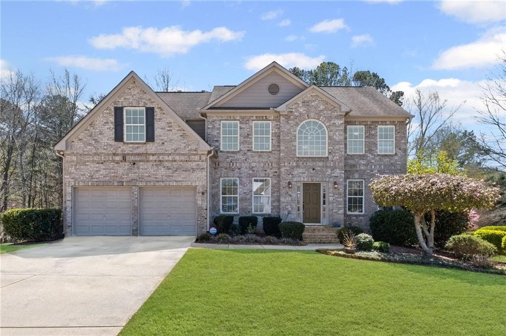 5 bedroom, 4 bathroom single family residence sold at 330 Meadowcrest Circle, Canton, GA 30115