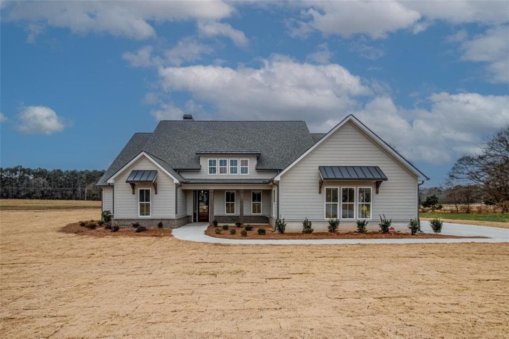 5 bedroom, 5 bathroom single family residence sold at 185 Paislee Park (Lot #10 Paislee Park) Drive, Fayetteville, GA 30215