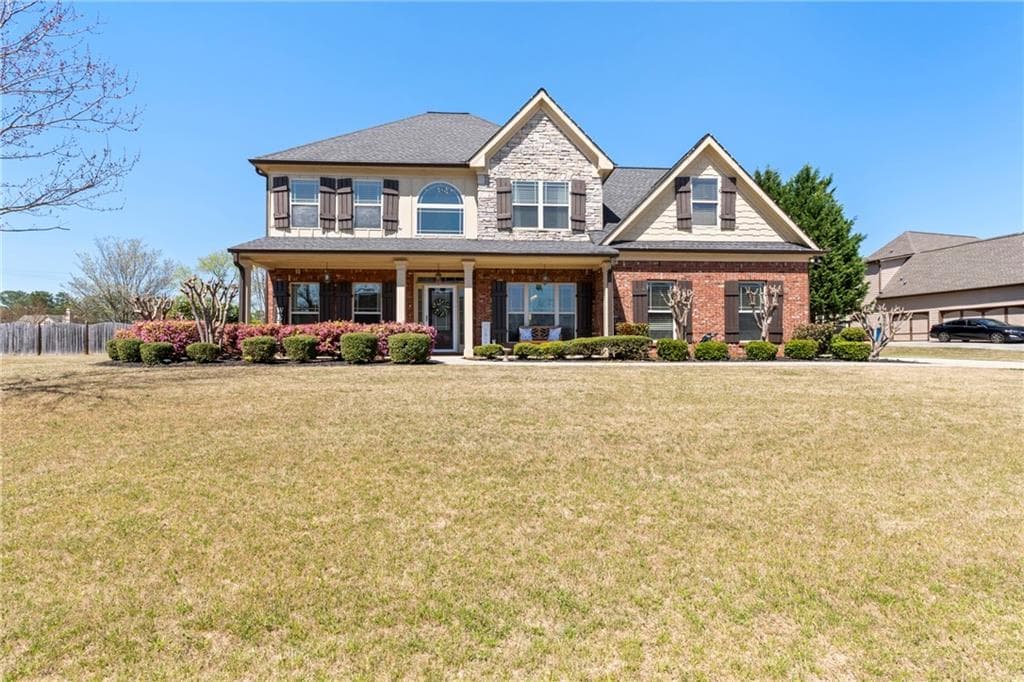 5 bedroom, 3 bathroom single family residence sold at 2100 Spruce Lake Drive, Dacula, GA 30019