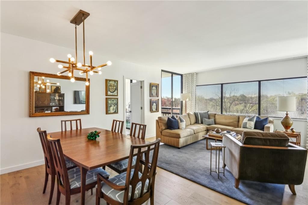 2 bedroom, 2 bathroom condominium sold at 1130 Piedmont Avenue 907, Atlanta, GA 30309