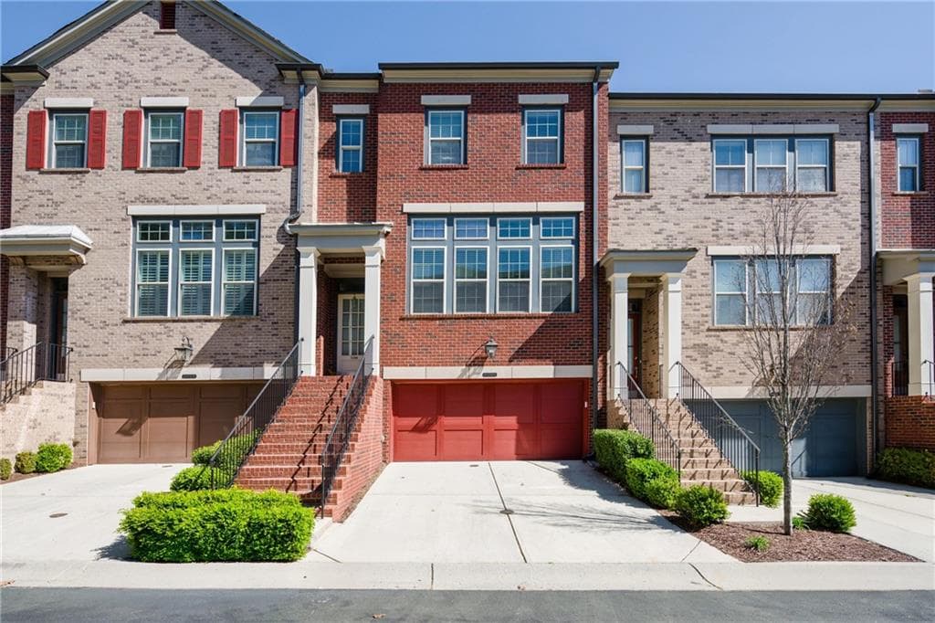 1096 Holly Avenue, Atlanta, GA 30338 — most recent listing photo