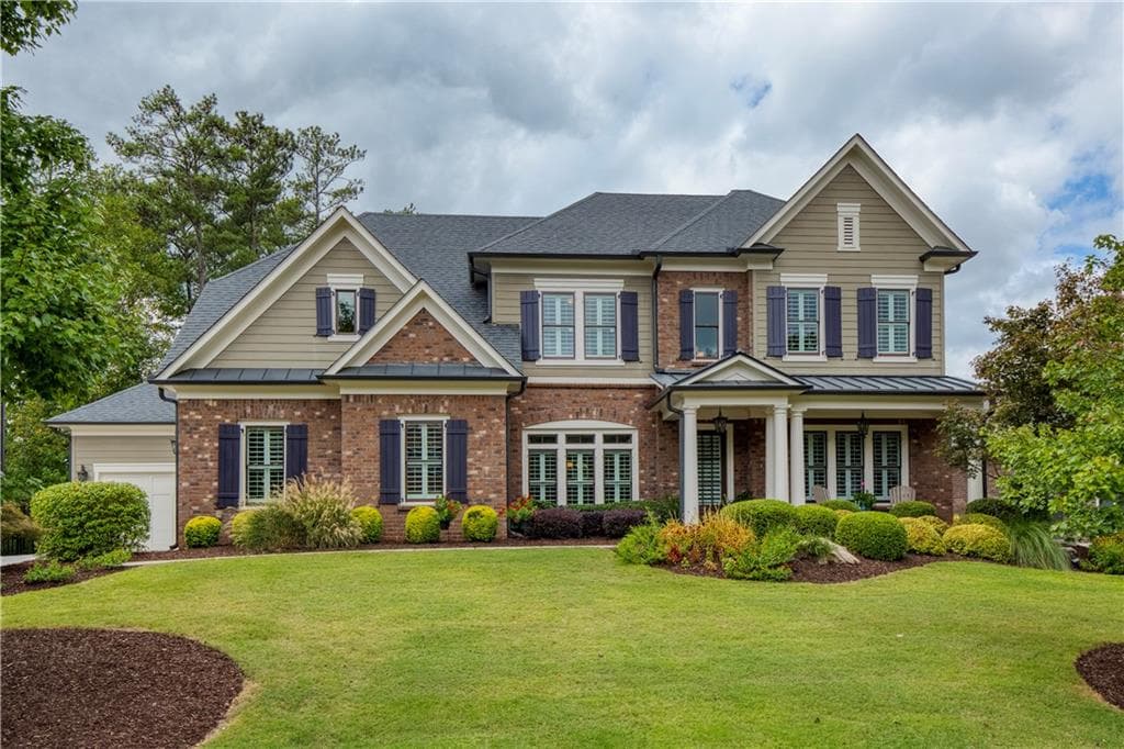 4 bedroom, 4 bathroom, 4,466 sq ft single family residence sold at 2756 Barnhill Drive, Marietta, GA 30062