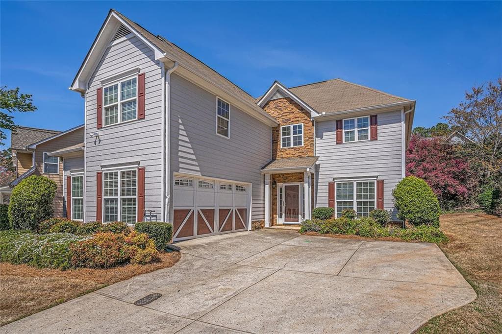 4 bedroom, 3 bathroom, 2,903 sq ft single family residence sold at 2134 SHROPSHIRE Lane, Atlanta, GA 30316