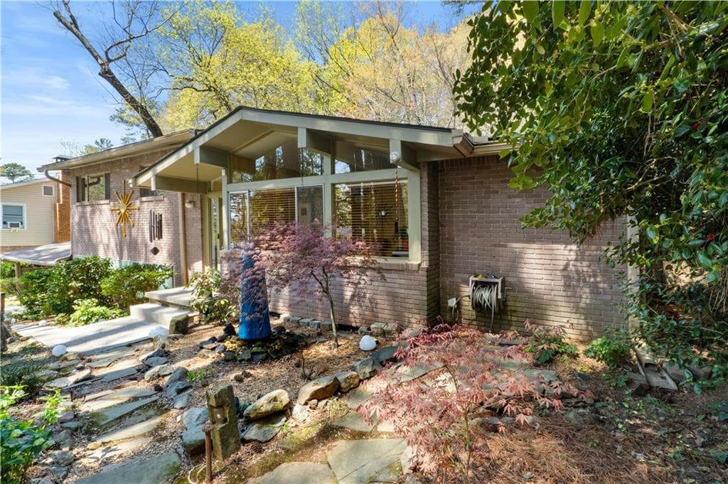 3 bedroom, 2 bathroom single family residence sold at 3628 Victoria Drive, Stone Mountain, GA 30083