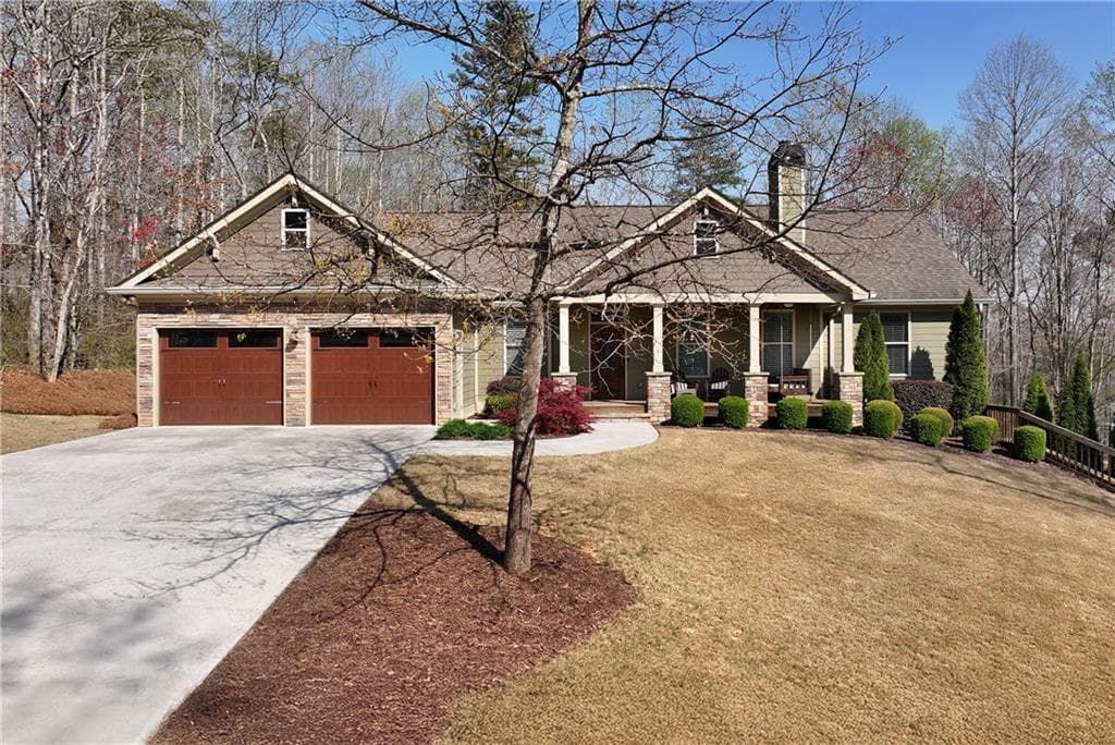 3 bedroom, 3 bathroom single family residence sold at 34 Sunset Drive, Dawsonville, GA 30534