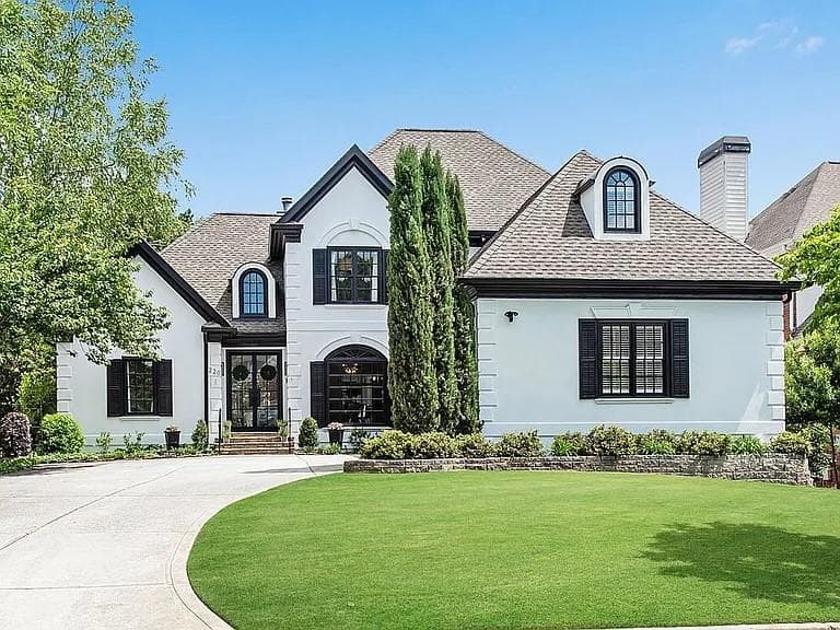 5 bedroom, 5 bathroom, 5,562 sq ft single family residence sold at 220 WINDSOR GATE Cove, Atlanta, GA 30342