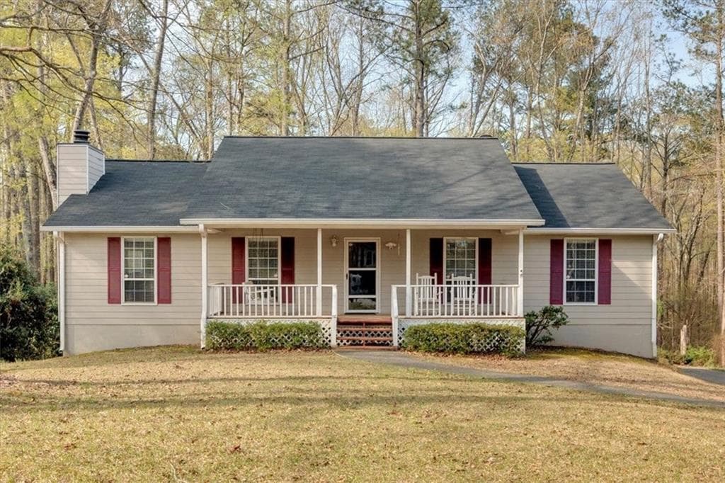 4 bedroom, 3 bathroom single family residence sold at 4565 Canebrake Court, Powder Springs, GA 30127