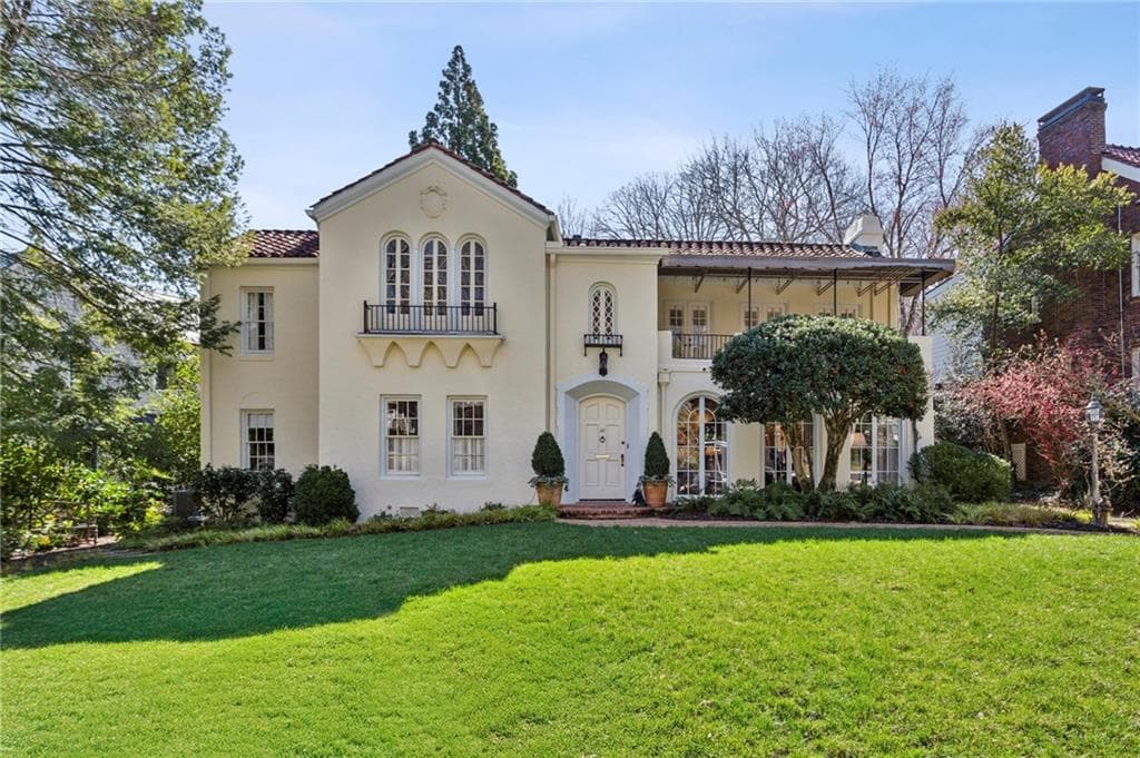 4 bedroom, 4 bathroom single family residence sold at 41 Palisades Road, Atlanta, GA 30309