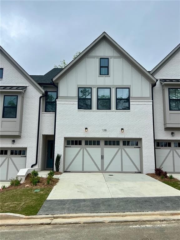 3 bedroom, 3 bathroom townhouse sold at 138 Briargate Drive, Johns Creek, GA 30097