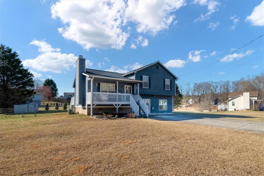 3 bedroom, 2 bathroom single family residence sold at 170 Cobblestone Court, Douglasville, GA 30134