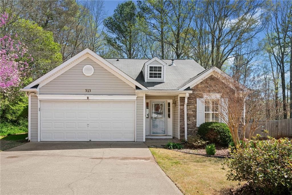 3 bedroom, 2 bathroom single family residence sold at 515 Carrington Court, Canton, GA 30115