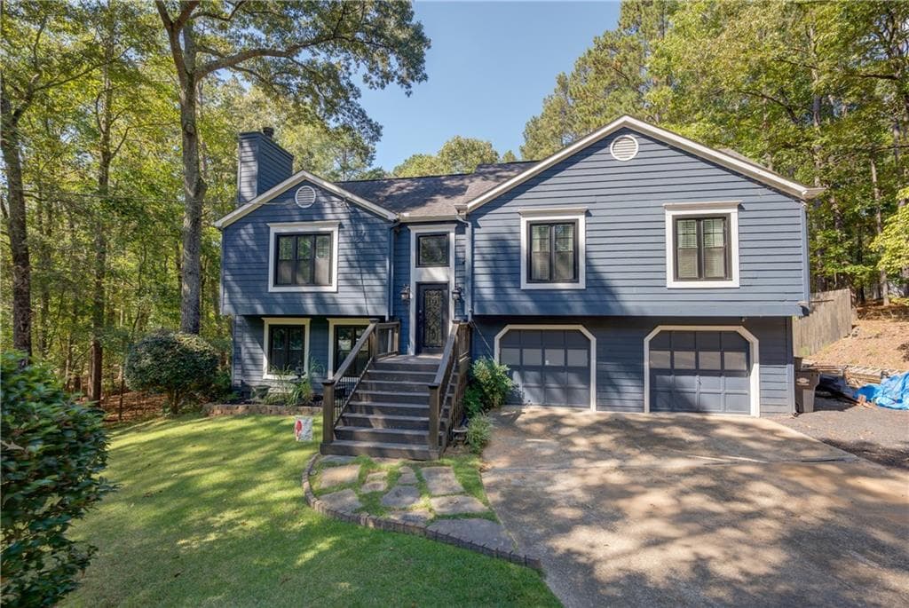 3 bedroom, 3 bathroom single family residence sold at 1303 Bass Drive, Woodstock, GA 30189