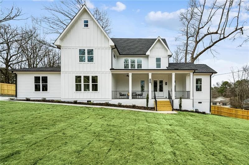 5 bedroom, 4 bathroom, 2,700 sq ft single family residence sold at 1967 Nash Avenue, Atlanta, GA 30316