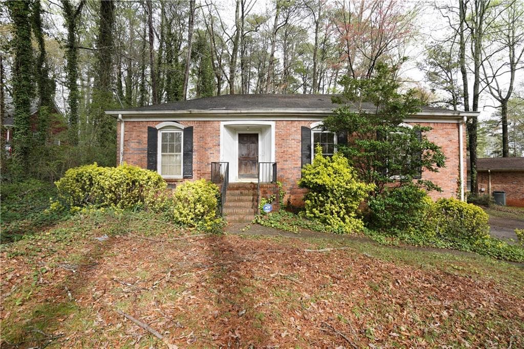 4 bedroom, 2 bathroom single family residence sold at 4698 Fellsridge Drive, Stone Mountain, GA 30083