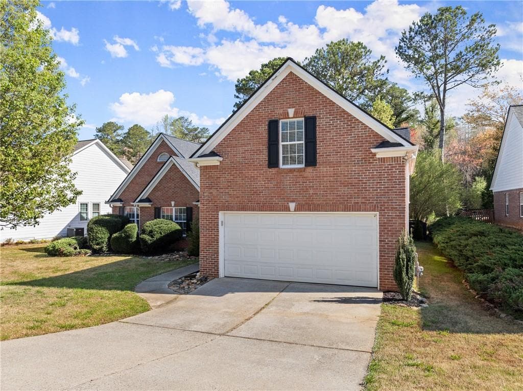 4 bedroom, 2 bathroom single family residence sold at 28 Bent Ridge Drive, Dawsonville, GA 30534