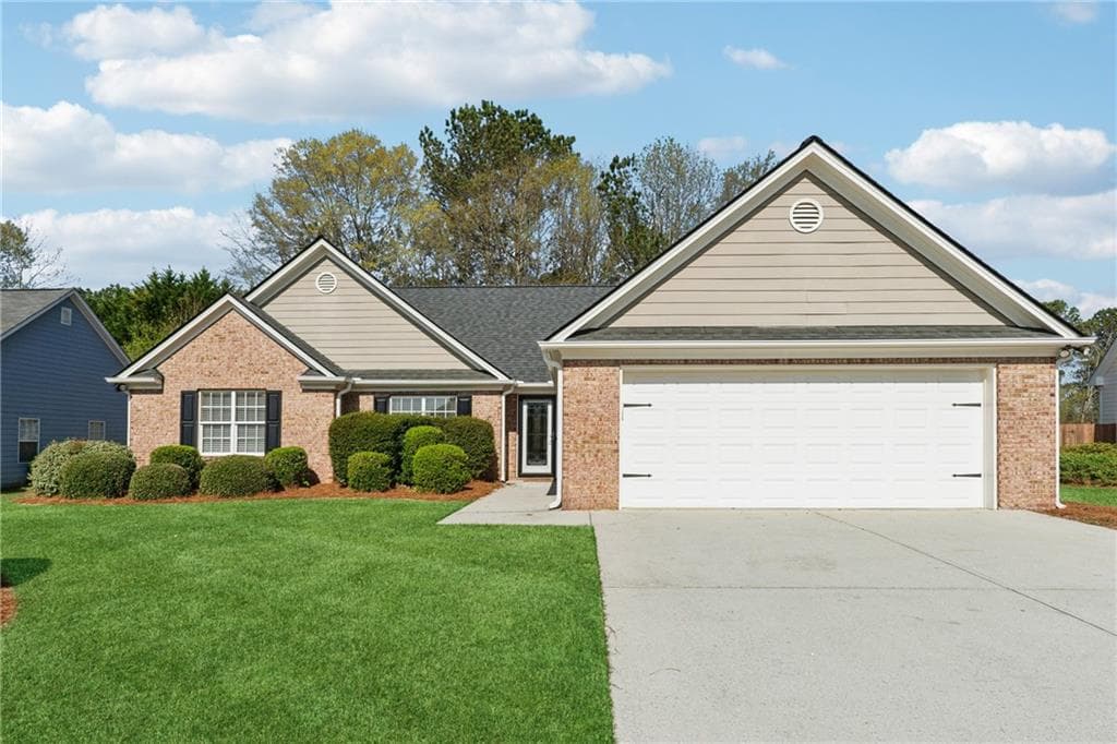 3 bedroom, 2 bathroom single family residence sold at 782 Towering Pine Trail, Lawrenceville, GA 30045