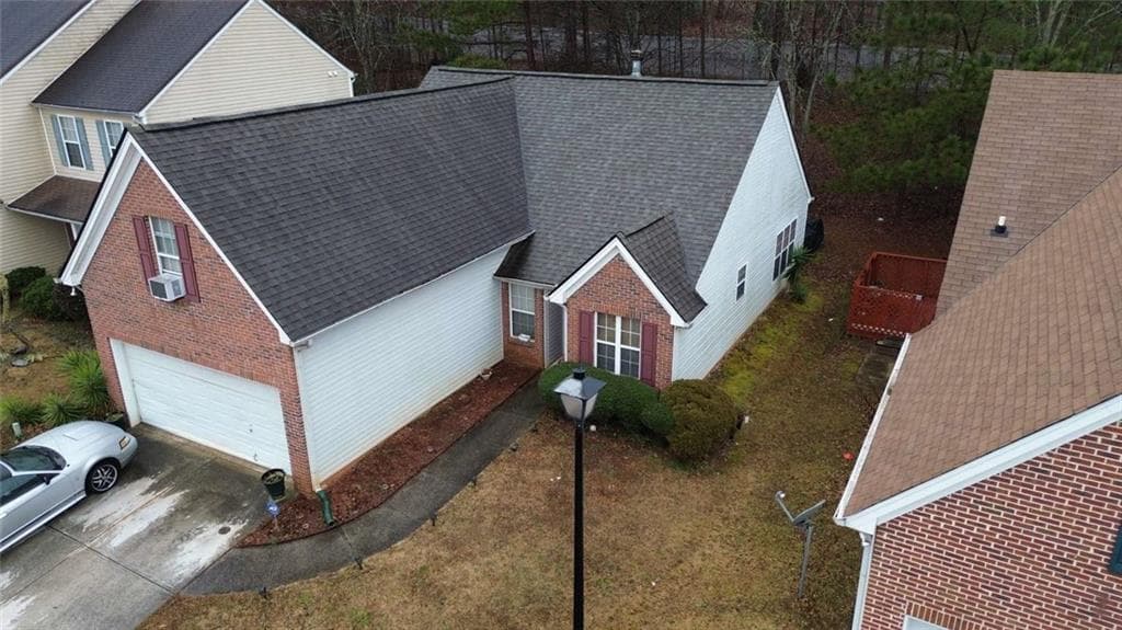 3 bedroom, 2 bathroom single family residence sold at 4401 Chestnut Lake Avenue, Lithonia, GA 30038