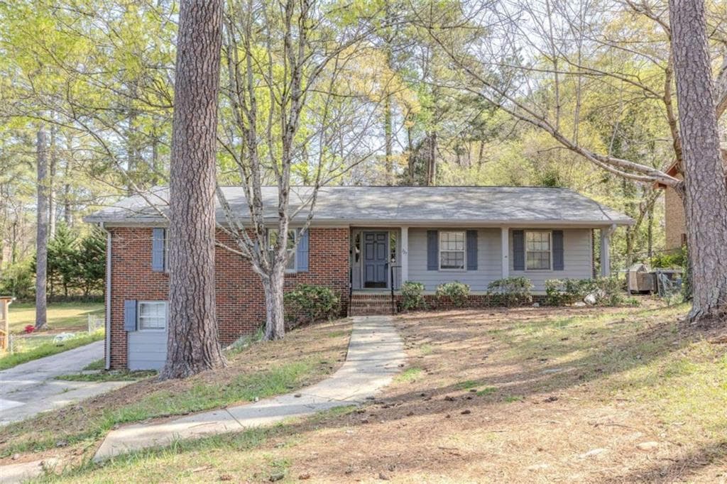 3 bedroom, 2 bathroom single family residence sold at 127 Jim Lee Drive, Rome, GA 30161