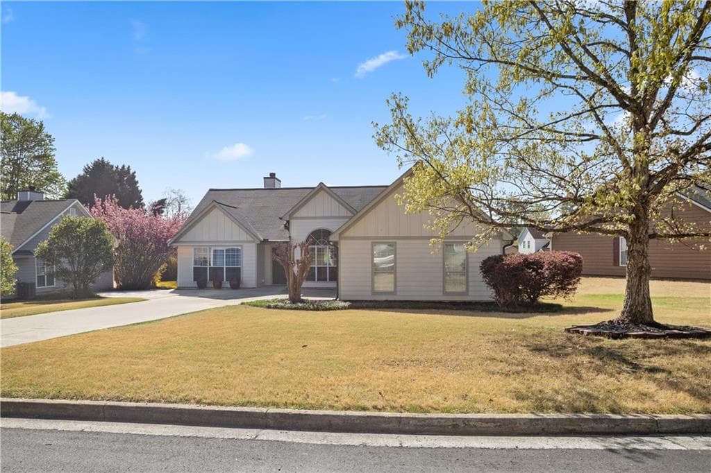 3 bedroom, 2 bathroom single family residence sold at 5330 Maltdie Court, Sugar Hill, GA 30518