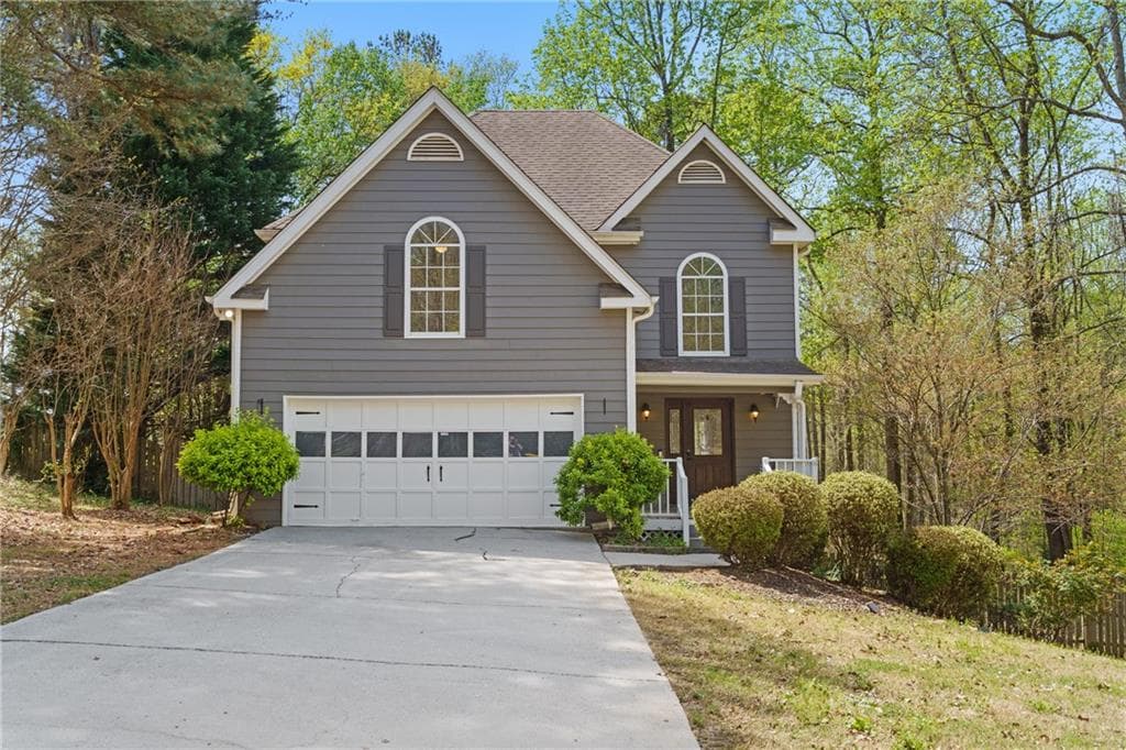4 bedroom, 4 bathroom single family residence sold at 2840 Ivy Mill Drive, Buford, GA 30519