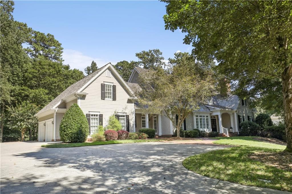6 bedroom, 7 bathroom single family residence sold at 1985 Long Hollow Lane, Milton, GA 30004