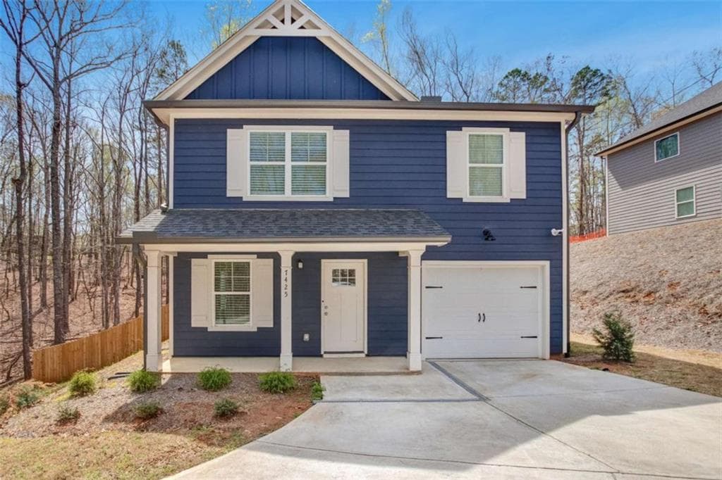 3 bedroom, 3 bathroom single family residence sold at 7425 Dogwood Trail, Murrayville, GA 30564