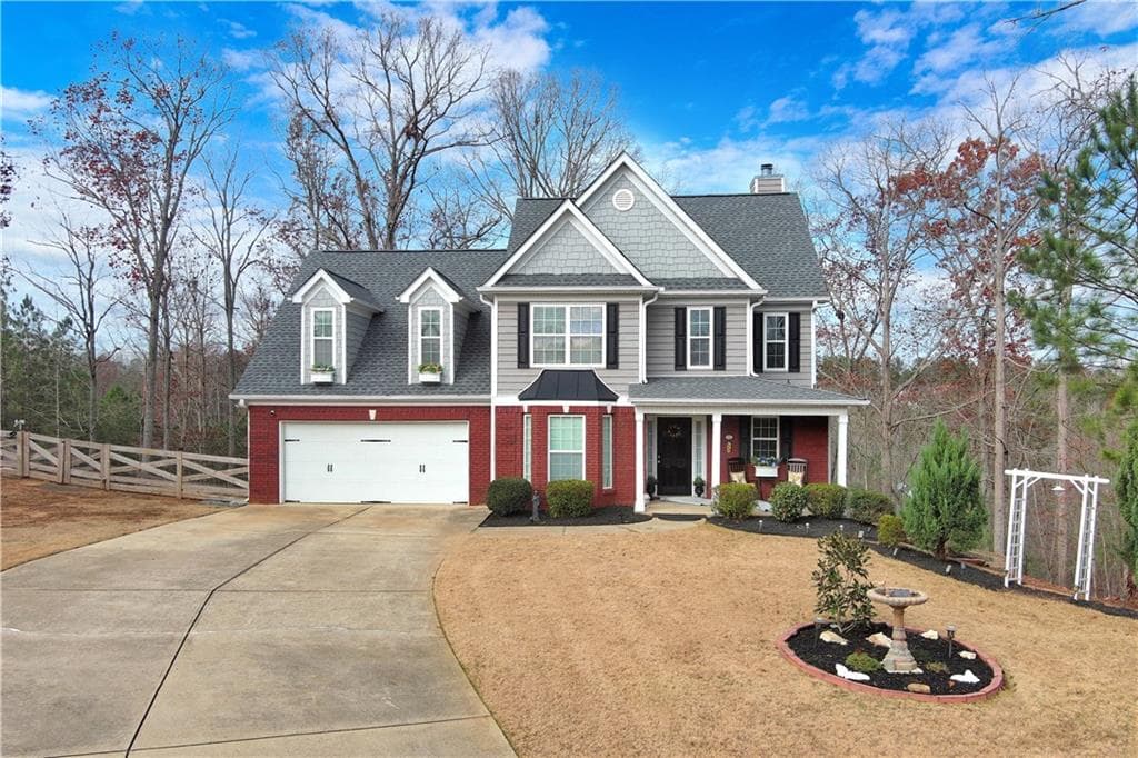 5 bedroom, 4 bathroom single family residence sold at 93 Gavin Trail, Dallas, GA 30132
