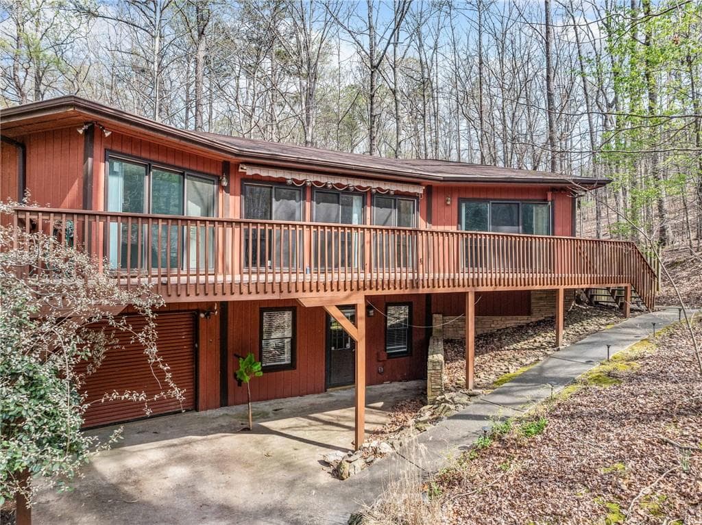 3 bedroom, 3 bathroom, 2,168 sq ft single family residence sold at 117 Marten Court, Waleska, GA 30183