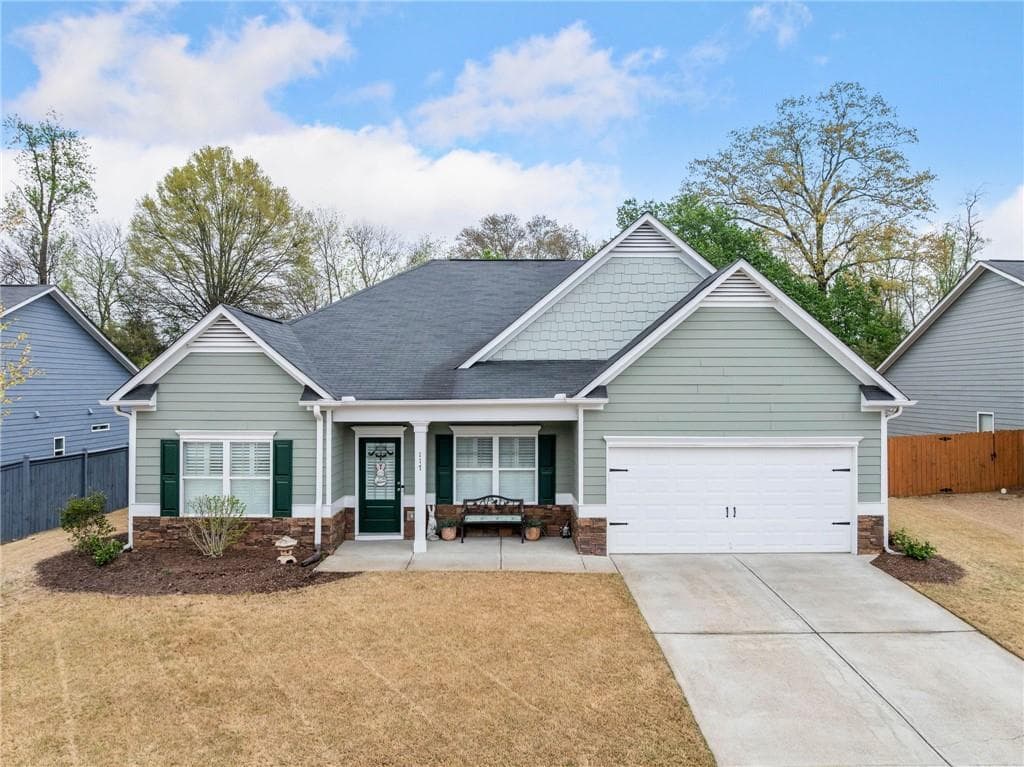 3 bedroom, 3 bathroom single family residence sold at 117 Cherokee Reserve Circle, Canton, GA 30115